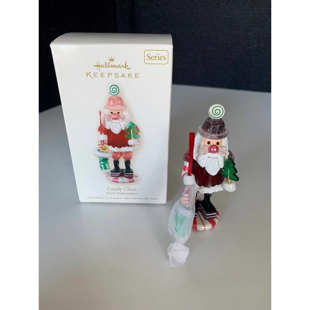 2008 HALLMARK ORNAMENT CANDY CLAUS NOEL NUTCRACKERS FIRST IN THE SERIES NEW.   N
